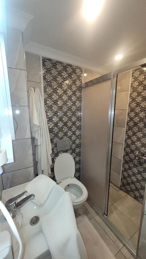Mehmet Bey Hotel Istanbul Exterior photo